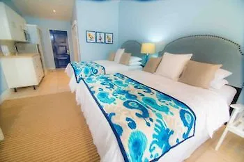 Blue Lagoon Hotel And Marina Ltd Kingstown