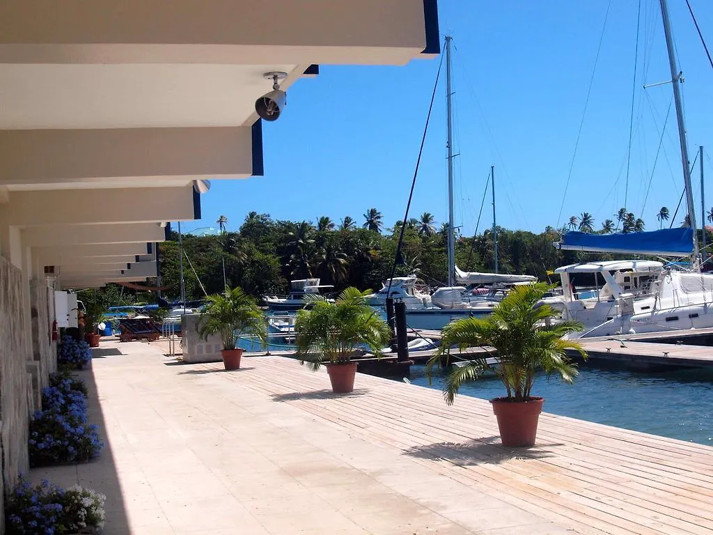 Blue Lagoon Hotel And Marina Ltd Kingstown